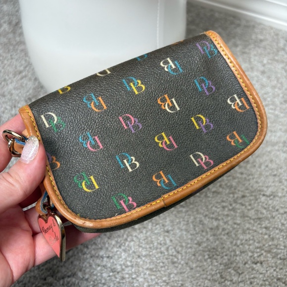 🌟Dooney & Bourke Colorful BD Logo Vintage Black Wristlet - Picture 5 of 9